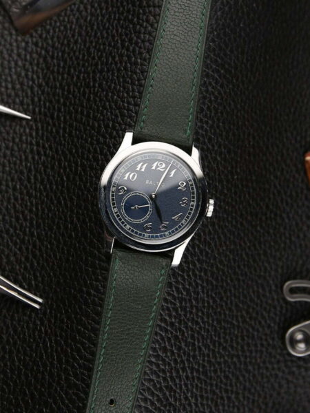 Captivating Patina and Versatility: Alran Chevre Fat Nat Leather Watch Strap