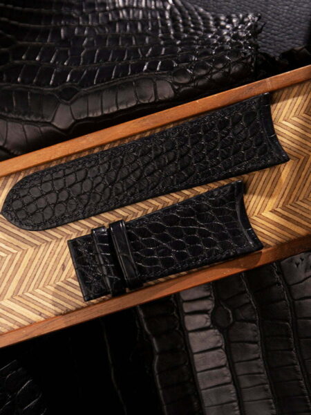 Curved End Black Alligator Folded Edge Lining Alligator Leather Watch Strap