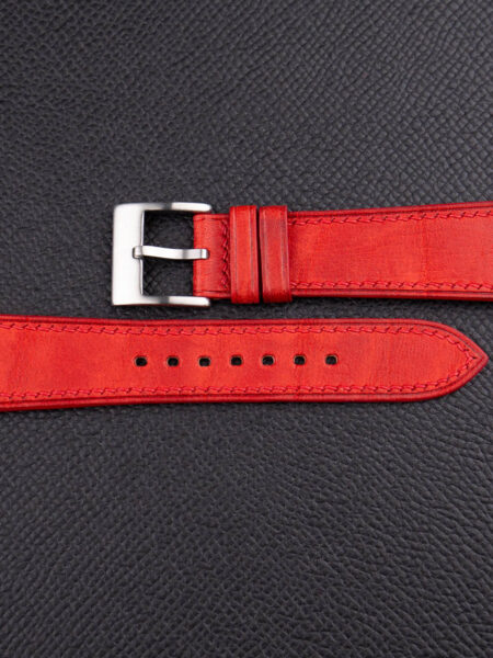 Veg-tan leather and Why Maya Leather Watch Straps are a Stylish and Sustainable Choice
