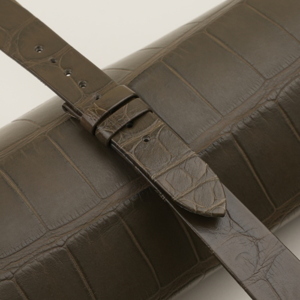 olive alligator lining sand alran cherve leather folded edges watch strap