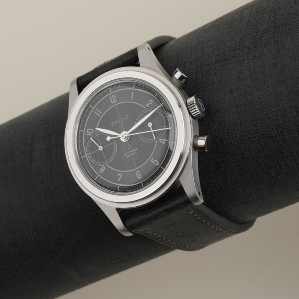 dark grey babele leather strap for baltic watch