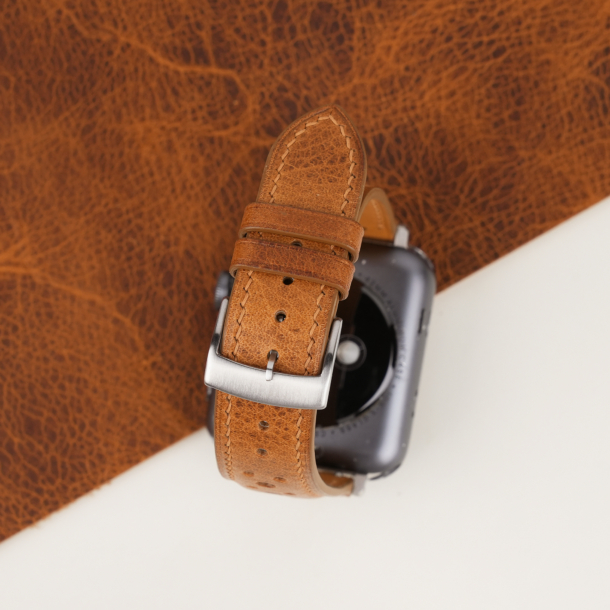 rally golden brown waxed badalassi carlo leather apple watch band